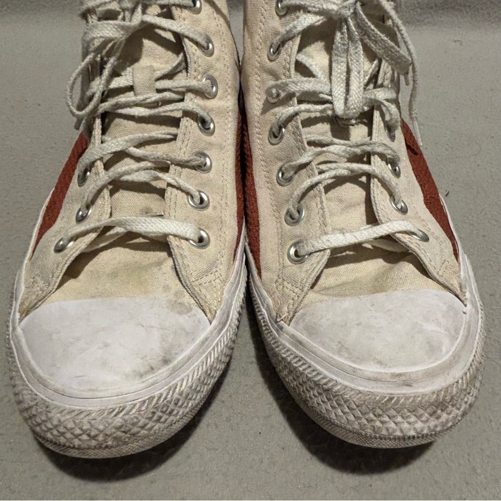 Converse Chuck Taylor High Top Canvas Unisex Sneakers size 9.5 Mens / 11.5 Women - Picture 4 of 8
